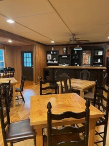 Saloon4